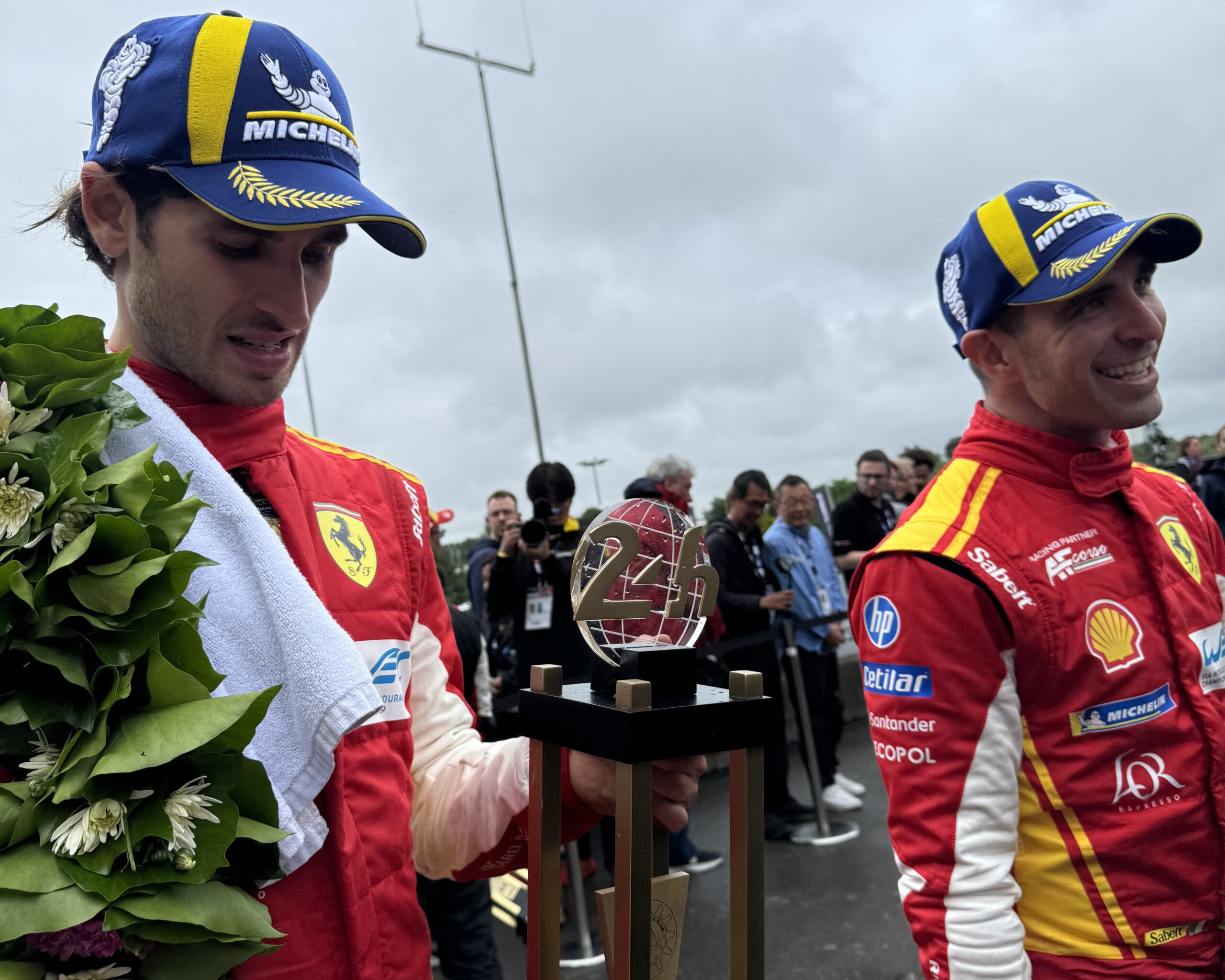 Antonio Giovinazzi e Alessandro Pierguidi dopo il terzo posto alla 24 Ore di Le Mans