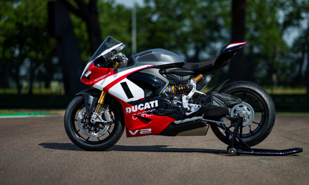 Ducati Panigale V2 Superquadro Final Edition