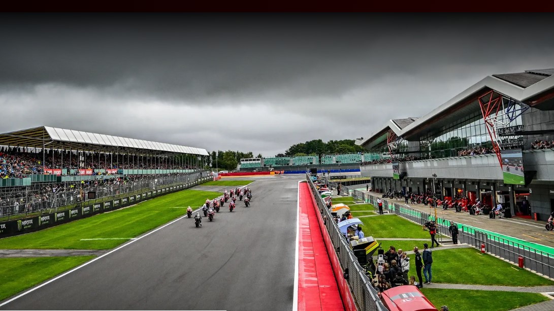 Il circuito di Silverstone, teatro del decimo GP della stagione