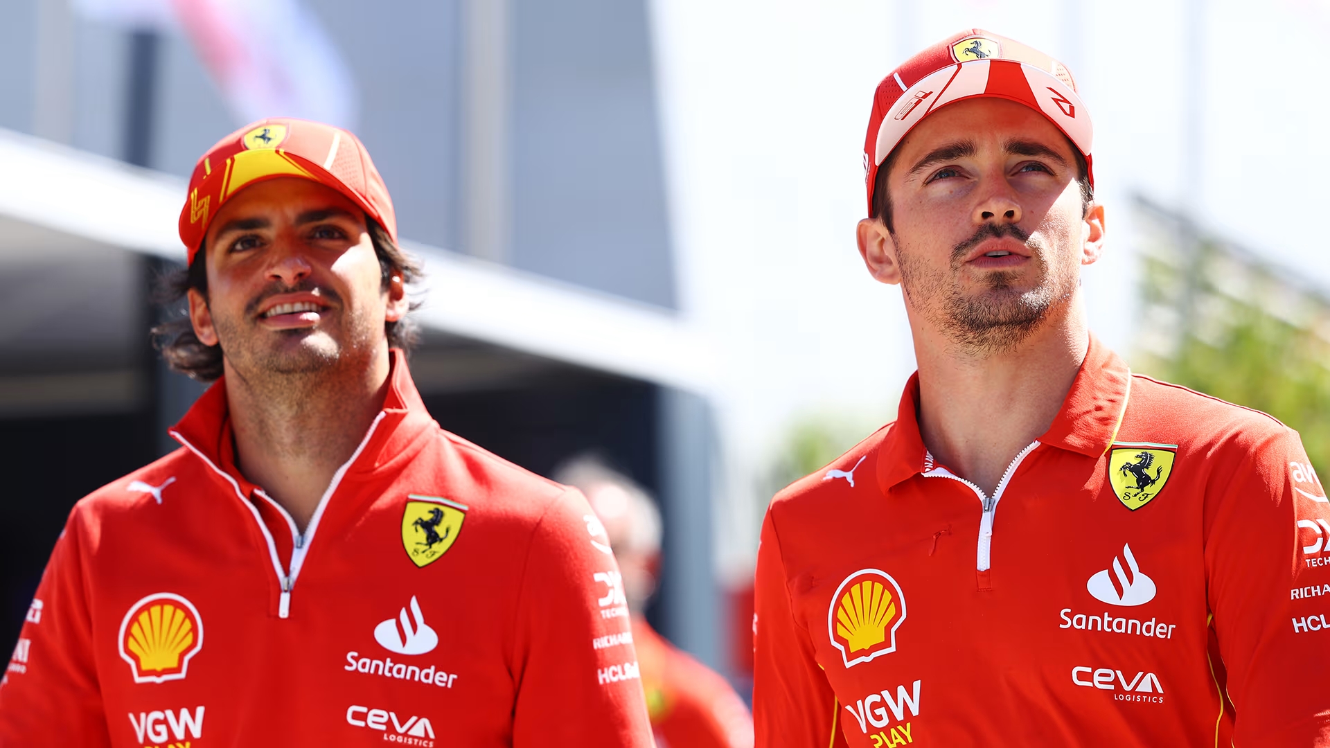 Charles Leclerc e Carlos Sainz, compagni di squadra in Ferrari dal 2021