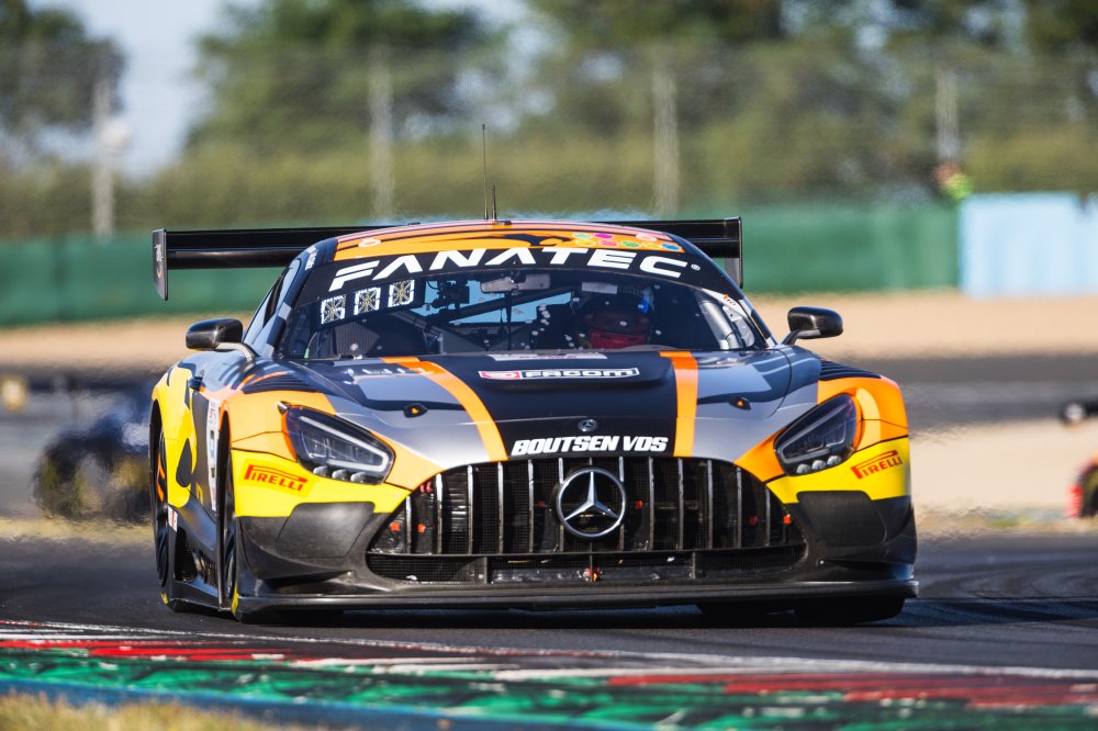 GTWCE Sprint Cup Magny Cours 2024 qualifiche 2, Gounon in pole con la Mercedes AMG Boutsen VDS (© GT World Challenge Europe)