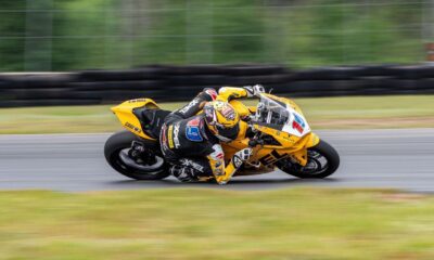 Kayla Yaakov in azione con la sua Panigale V2