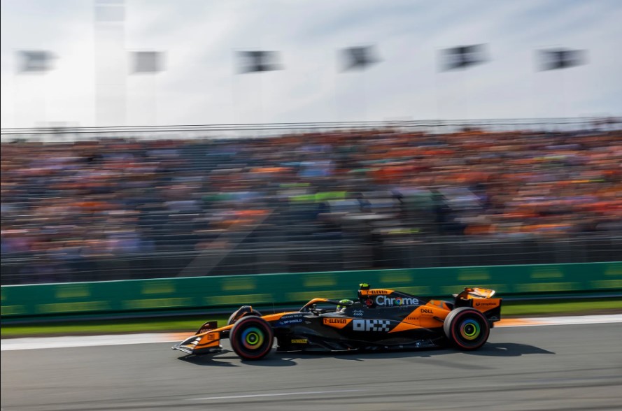 Lando Norris in azione durante le prove di Zandvoort