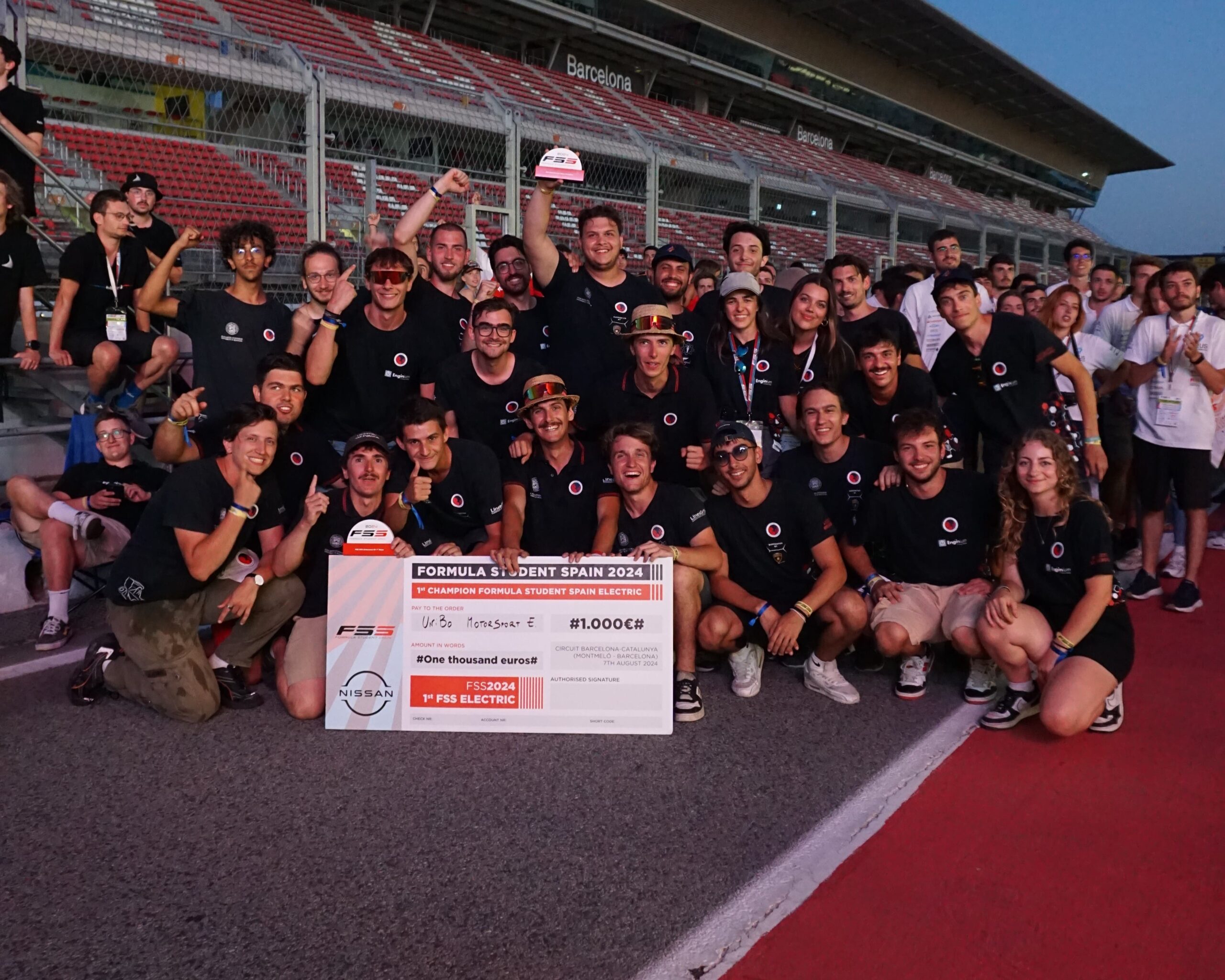 UniBo Motorsport festeggia il suo primo trionfo con l'elettrica a Barcellona