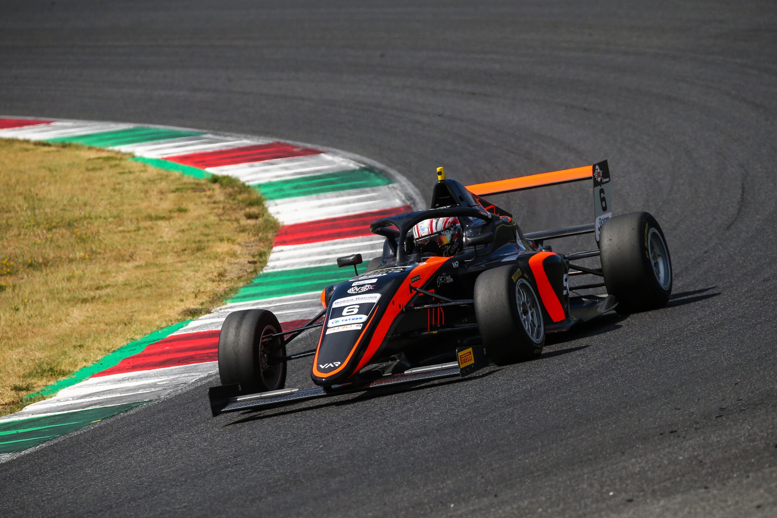 Yamakoshi in azione al Mugello durante l'Euro 4 Championship