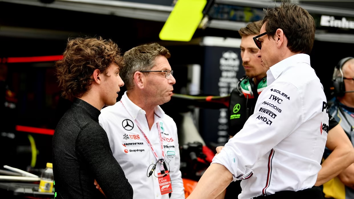 Toto Wolff ha confermato che Andrea Kimi Antonelli sarà in Mercedes F1 nel 2025 (© F1.com)