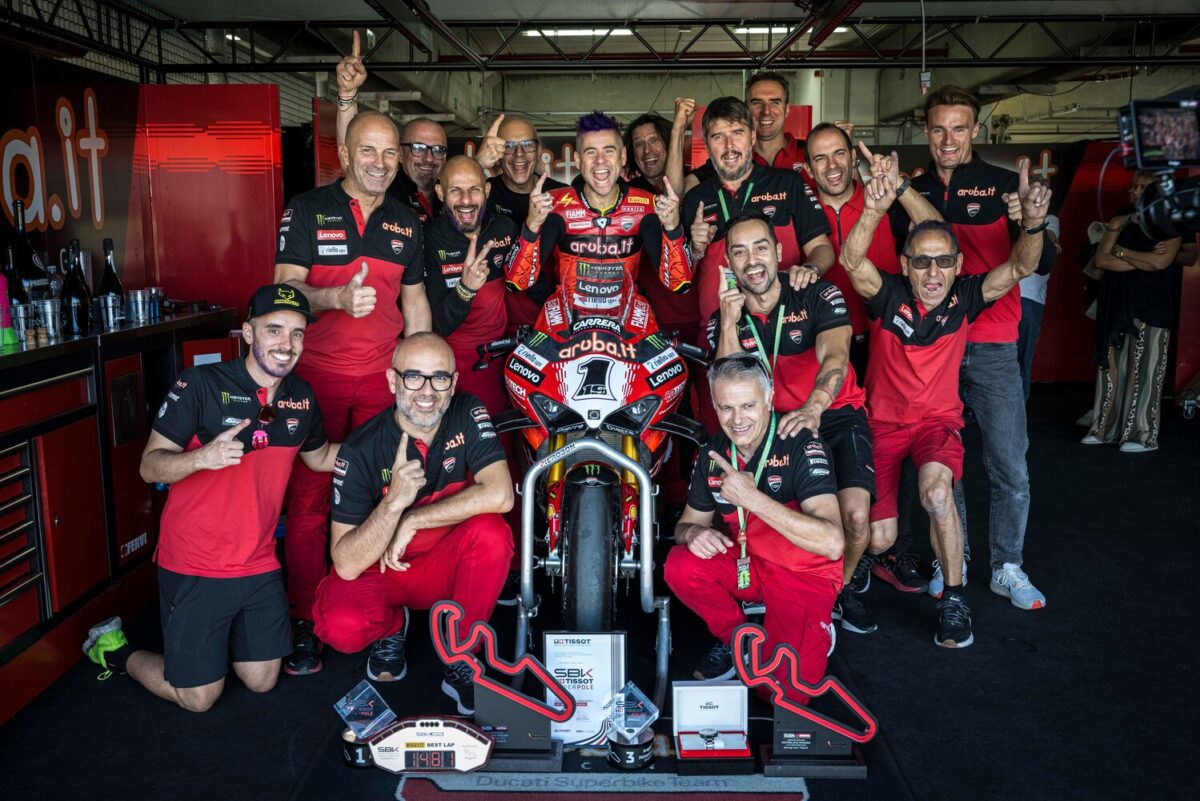 Alvaro Bautista, dominatore nella domenica di Aragon