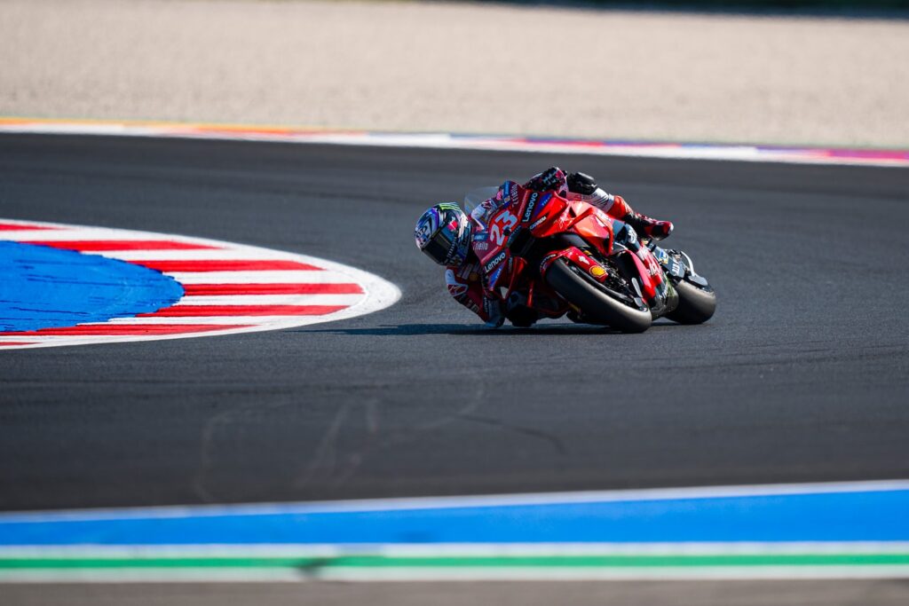 Enea Bastianini vince il GP dell'Emilia Romagna