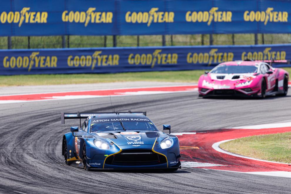 WEC 6 Ore Austin 2024 LMGT3, domina #27 Aston Martin Heart of Racing (© WEC)