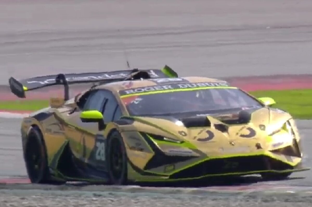 Bonduel in azione durante Gara 2 del Lamborghini Super Trofeo a Barcellona