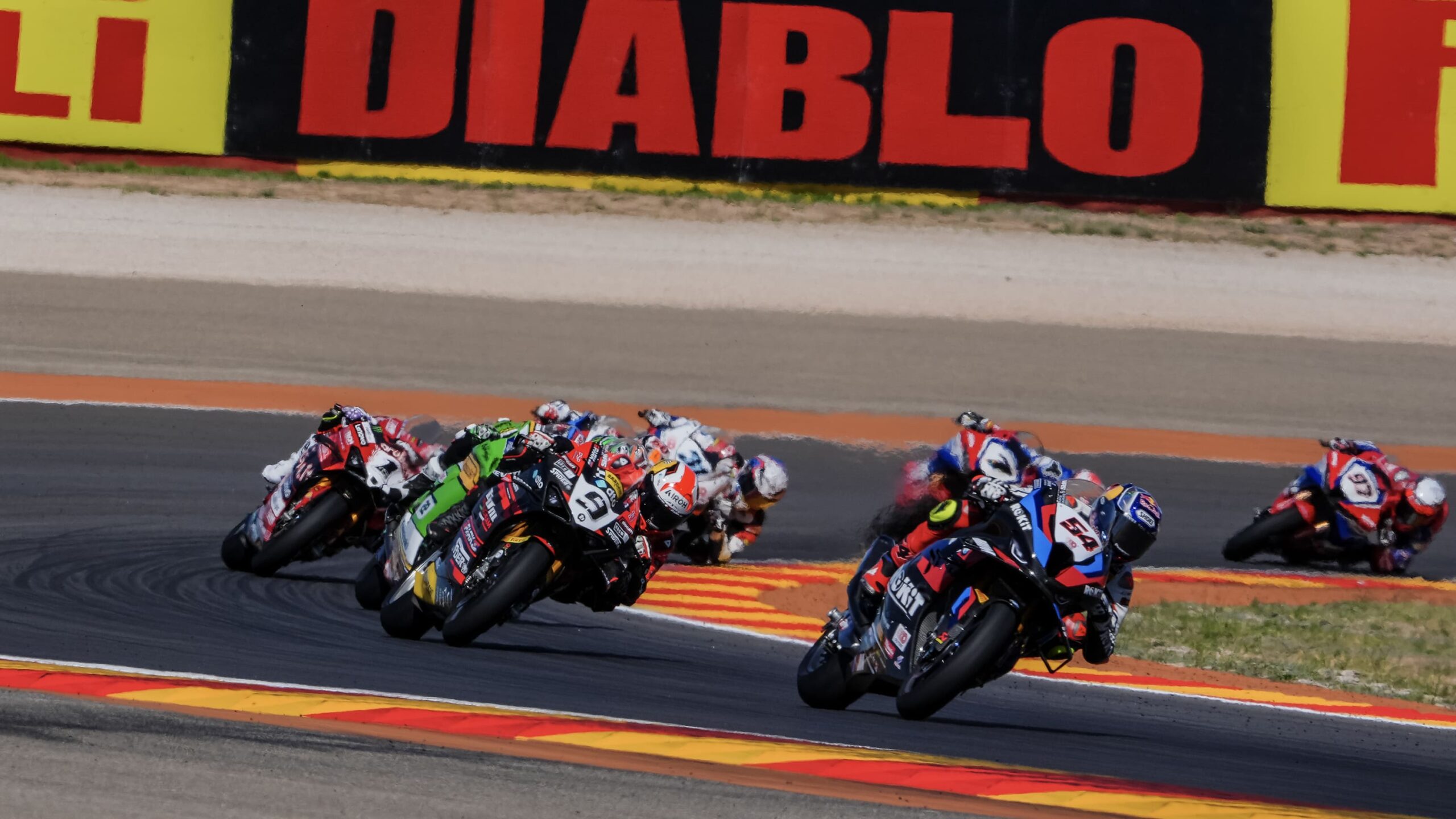 WSBK in azione ad Aragon 2024