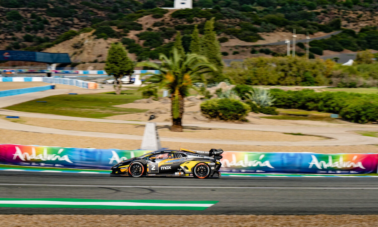 lamborghini world finals 2024 jerez gara 1 am-lc