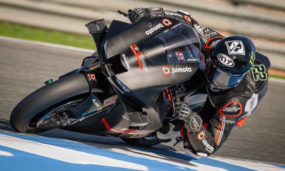 Alex Lowes nei test di Jerez sulla Bimota (© WorldSBK)