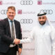 Dollner, CEO di AUDI AG e Al-Sowaidi, CEO di QIA. Audi vende quote del team F1 al fondo sovrano del Qatar (© Audi)