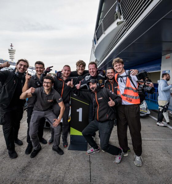 Kuppens vince le Lamborghini World Finals al termine di Gara 2 AM-LC (© Lamborghini)