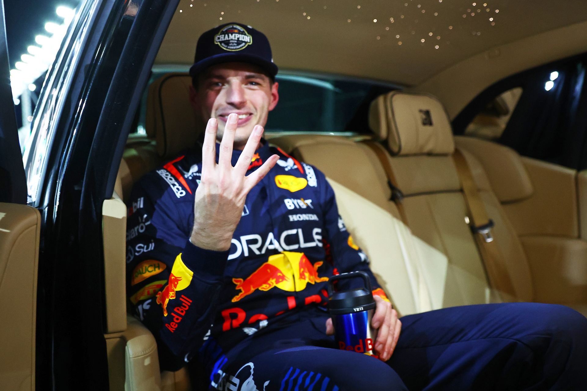 Max Verstappen festeggia il Mondiale 2024 (© Red Bull Content Pool)