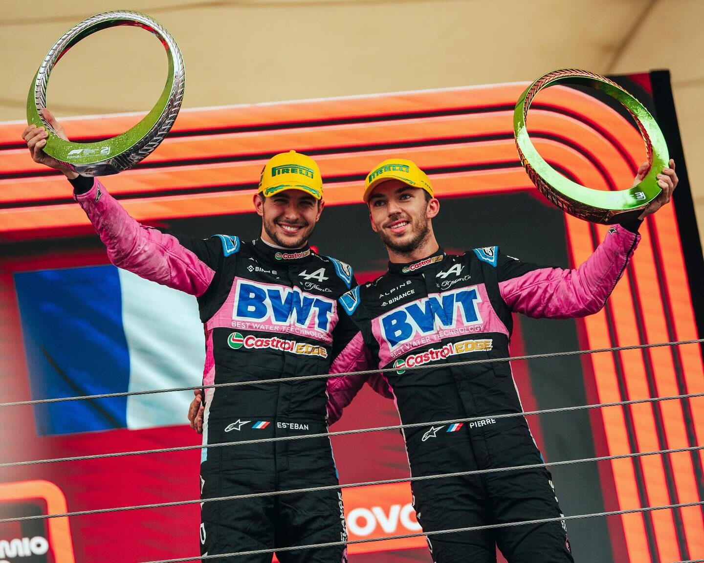 Esteban Ocon e Pierre Gasly sul podio del GP del Brasile 2024