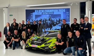 La consegna della Lamborghini vincitrice del DTM 2024 al Museo Lamborghini (© 1000 Cuori Motori)