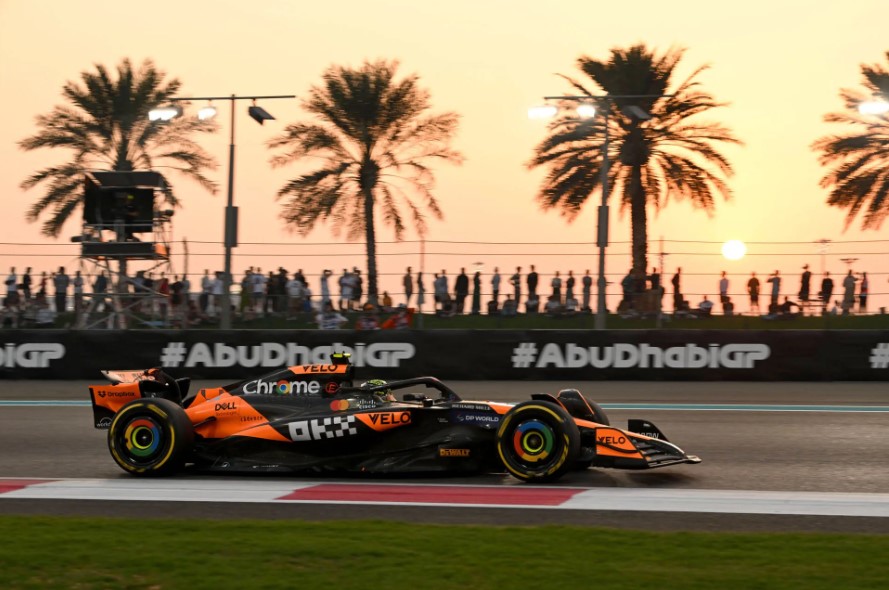 Lando Norris, poleman delle qualifiche ad Abu Dhabi