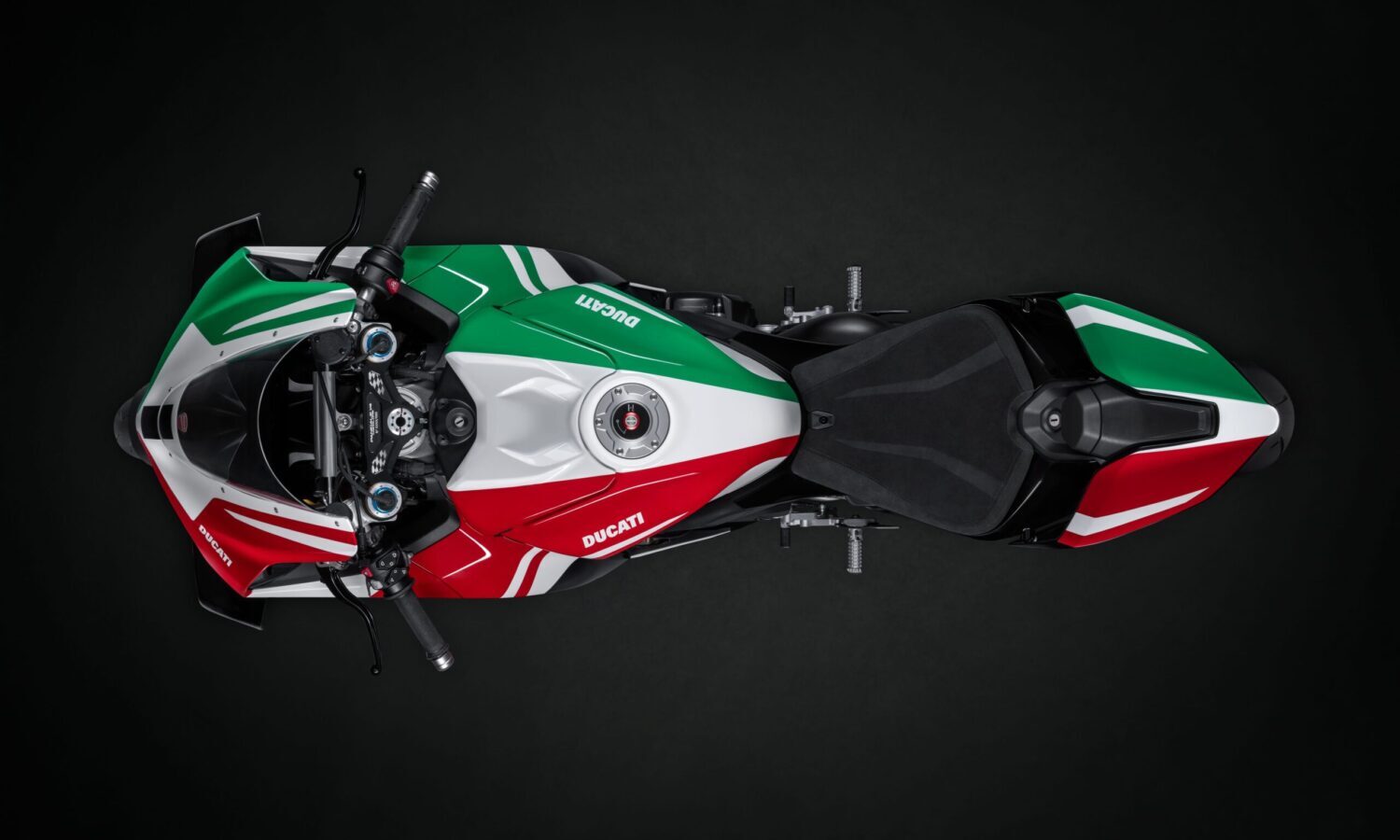 ducati panigale v4 tricolore