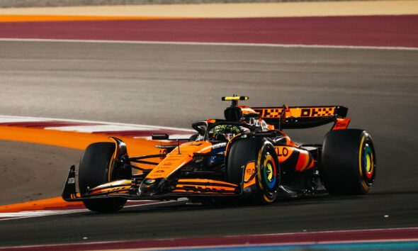 Spiegata la penalità a Lando Norris in Qatar (© x.com McLaren)