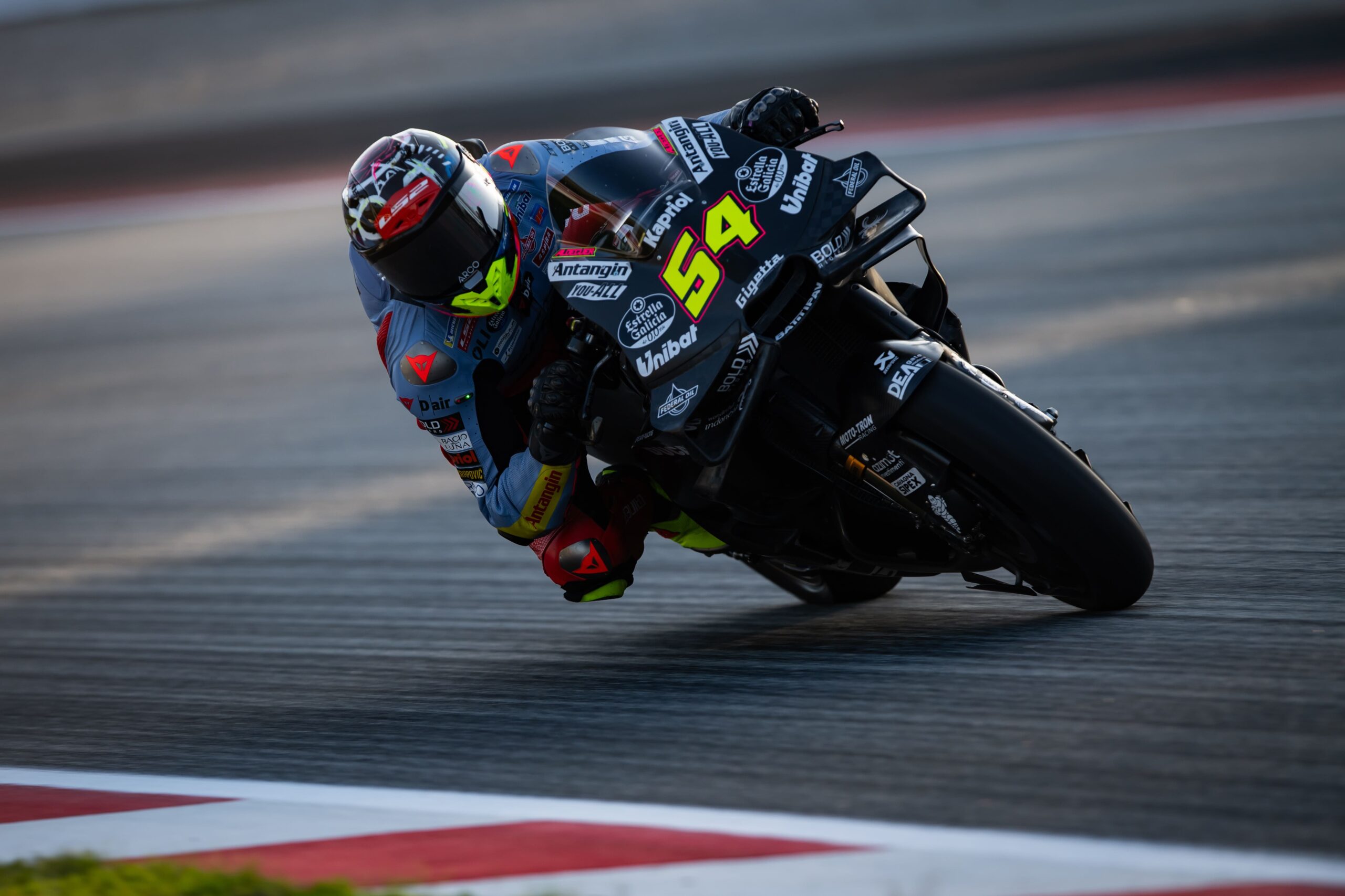 Fermin Aldeguer al debutto in MotoGP nei test di Barcellona