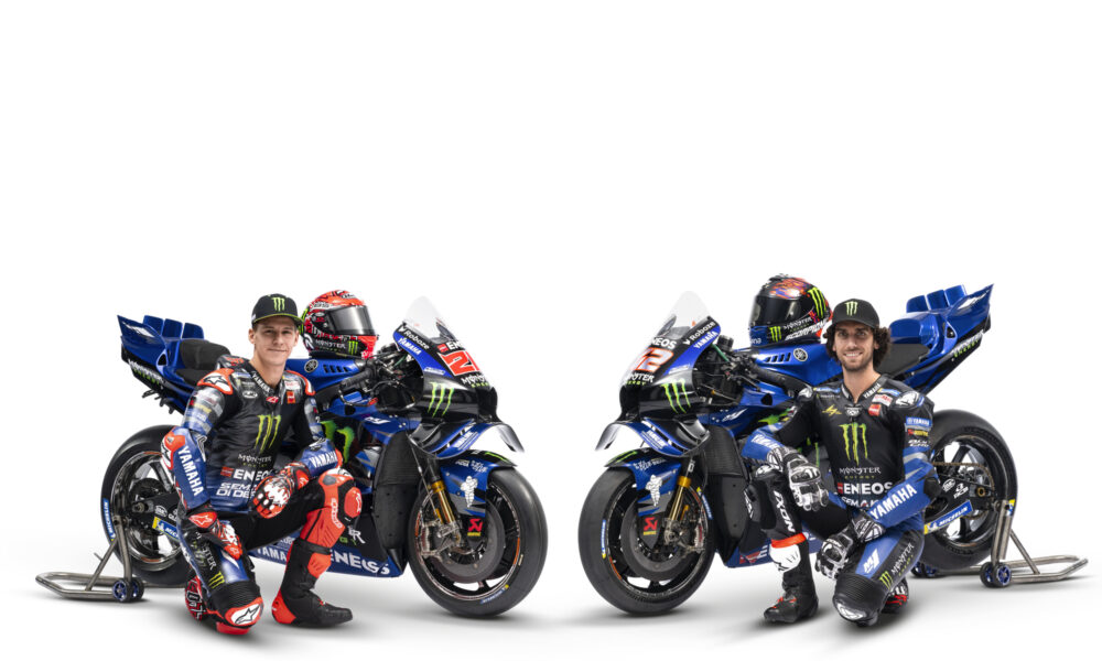 Quartararo e Rins con le loro nuove M1 2025 (© Yamaha MotoGP)