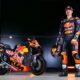 Maverick Vinales e la sua KTM RC16 Tech3 (© KTM Tech3)