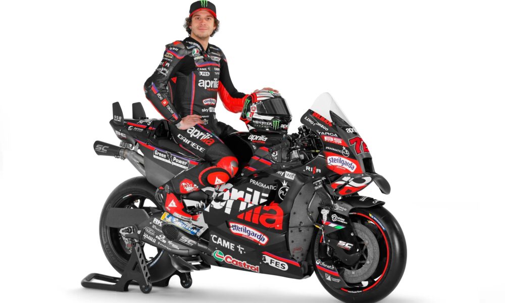 Marco Bezzecchi sull'Aprilia RS-GP 25 (© Aprilia)