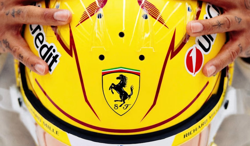 Il nuovo casco di Hamilton