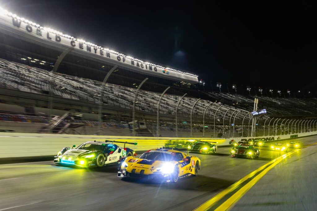 La flotta Ferrari alla 24 Ore di Daytona 2025 (© Ferrari)