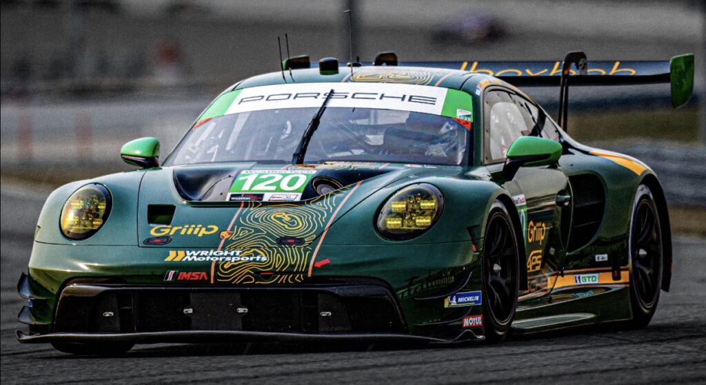 La #120 Porsche Wright Motorsport in pole position in classe GTD (© IMSA)