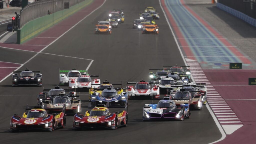 La partenza della 1812 Km del Qatar 2025 (© BMW M Motorsport)