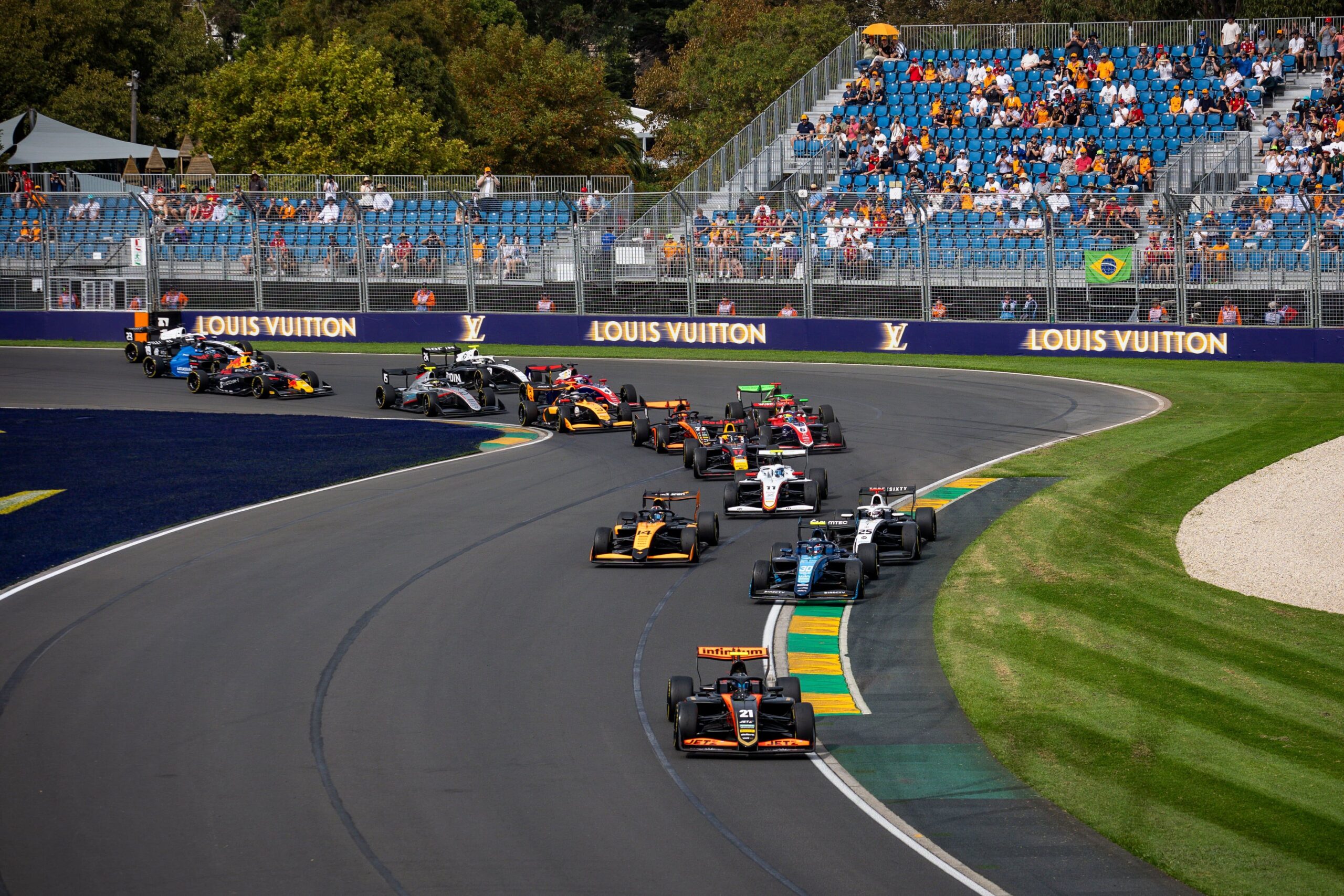 Le monoposto di F3 durante la Sprint Race di Melbourne