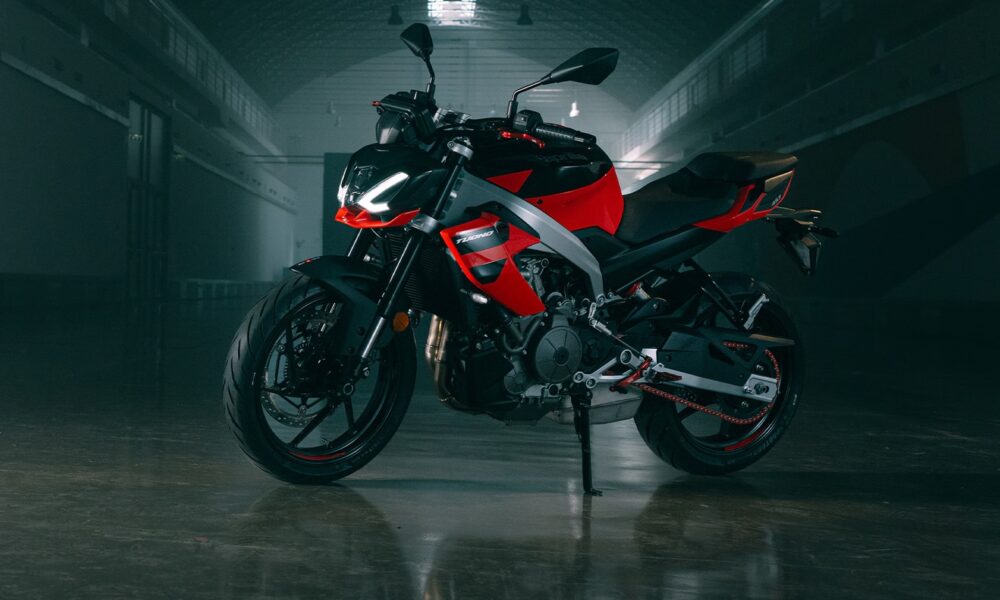 L'Aprilia Tuono 457 (© Aprilia)