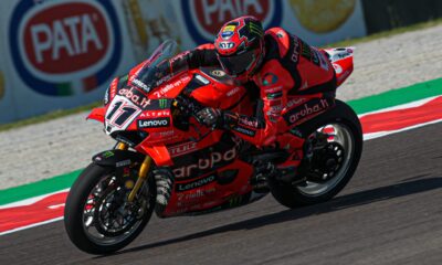 Nicolò Bulega in azione a Cremona per il Round 2025 della SBK