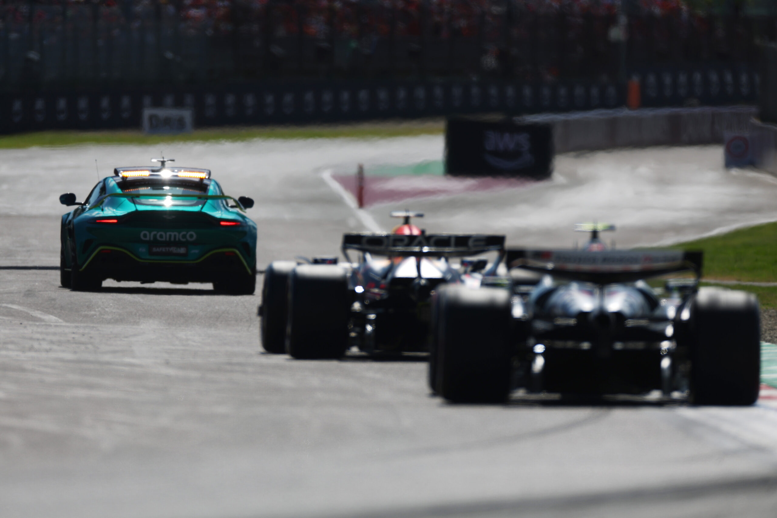 La Safety Car, dopo la VSC, nel GP di Imola 2025 (© Red Bull Content Pool)