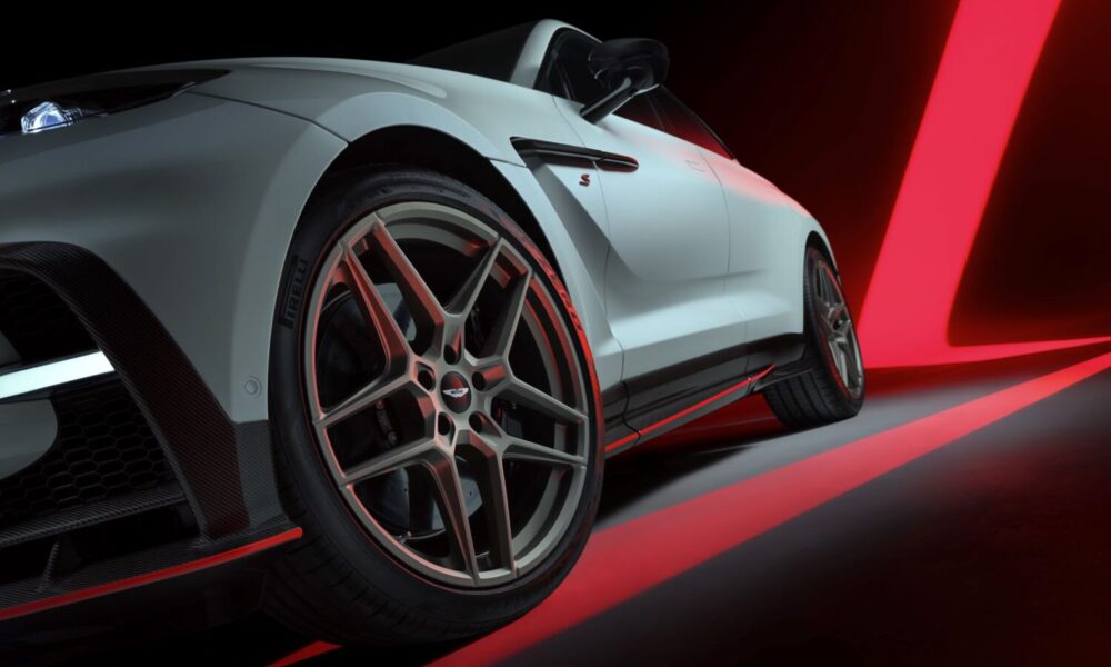 cerchi aston martin dbx s