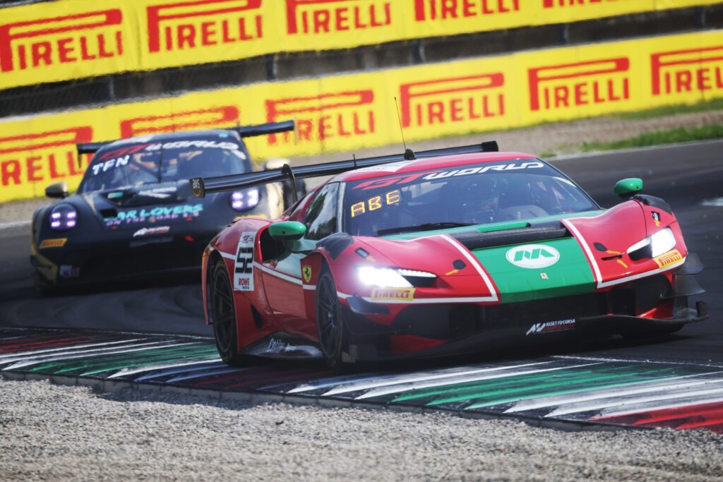 Andrea Bertolini a Monza (© SRO)
