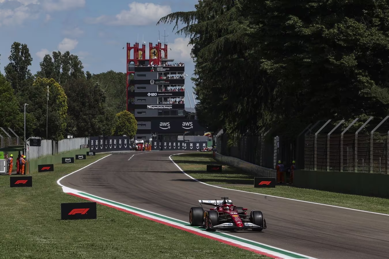 Le indiscrezioni del calendario F1 2026 danno Imola fuori dal mondiale (© Scuderia Ferrari)