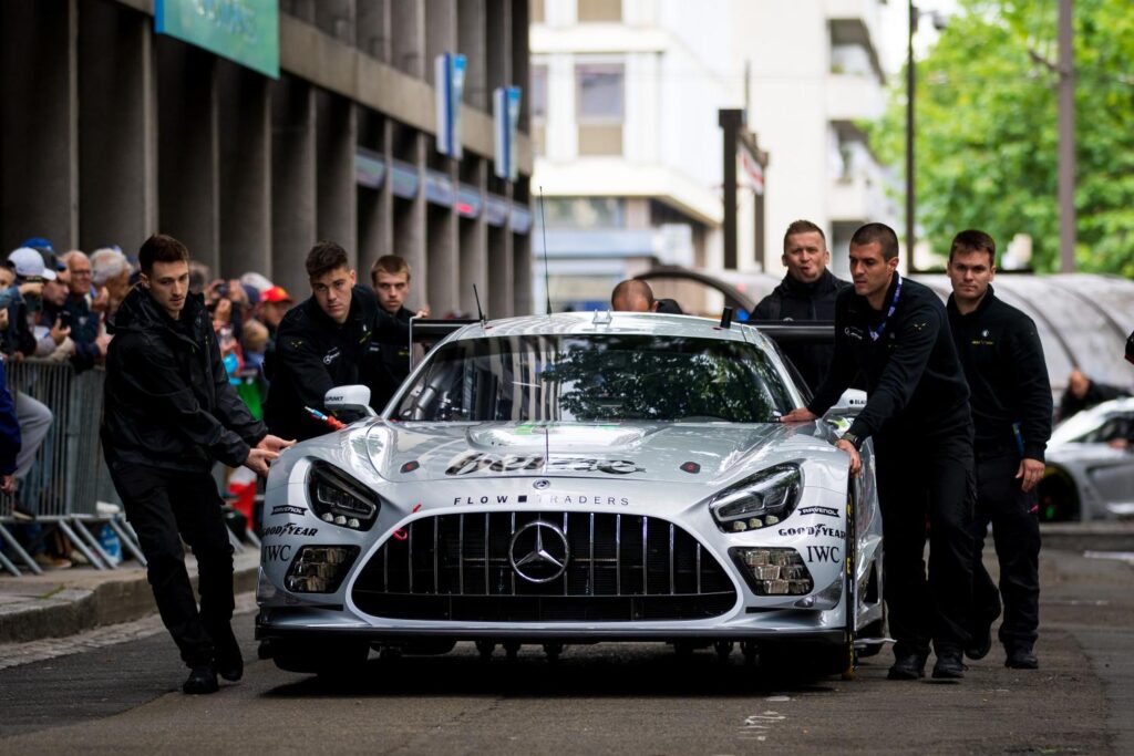 La Mercedes Iron Lynx #61 (© ACO)