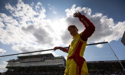 Yifei Ye festeggia la vittoria a Le Mans 2025 (© DPPI - ACO)