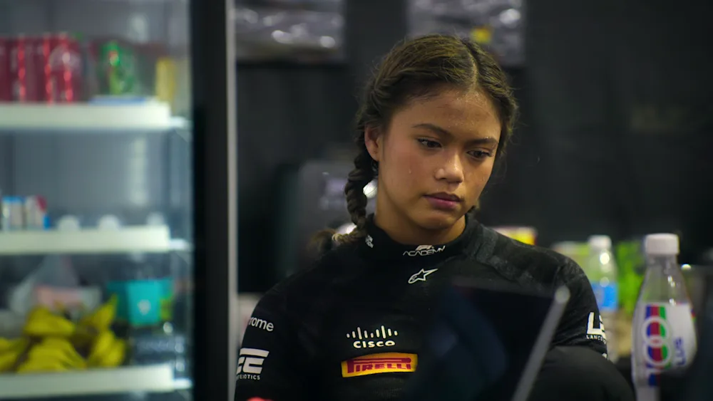 Bianca Bustamante, ex pilota della McLaren Academy durante la serie F1: The Academy