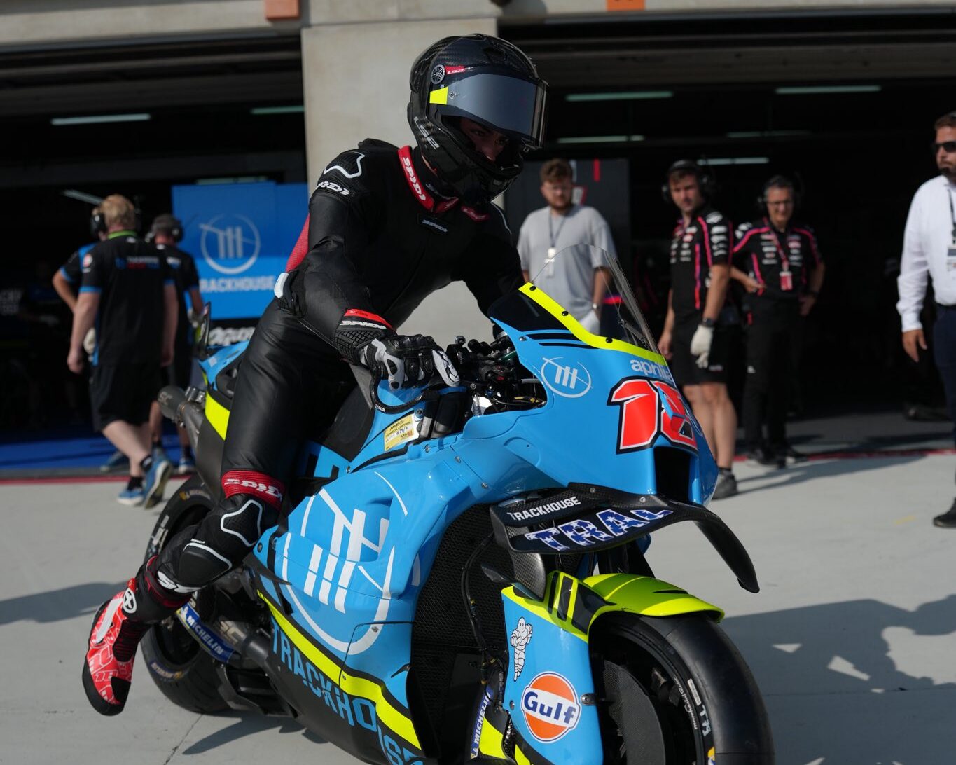 Manu Gonzalez al debutto con l'Aprilia di Trackhouse nei test di Aragon 2025 (© Trackhouse)
