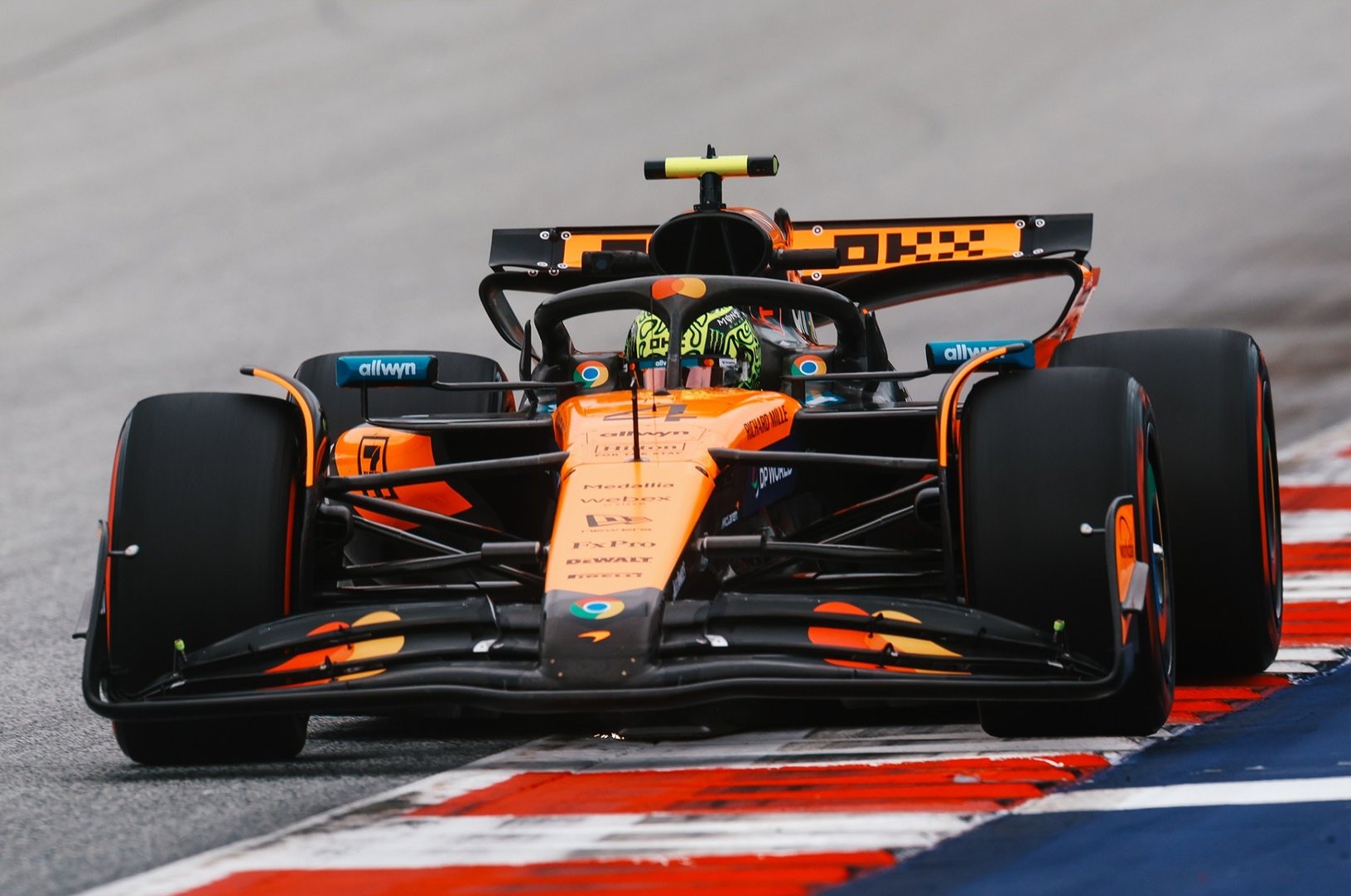 Lando Norris in azione nelle prove libere in Austria