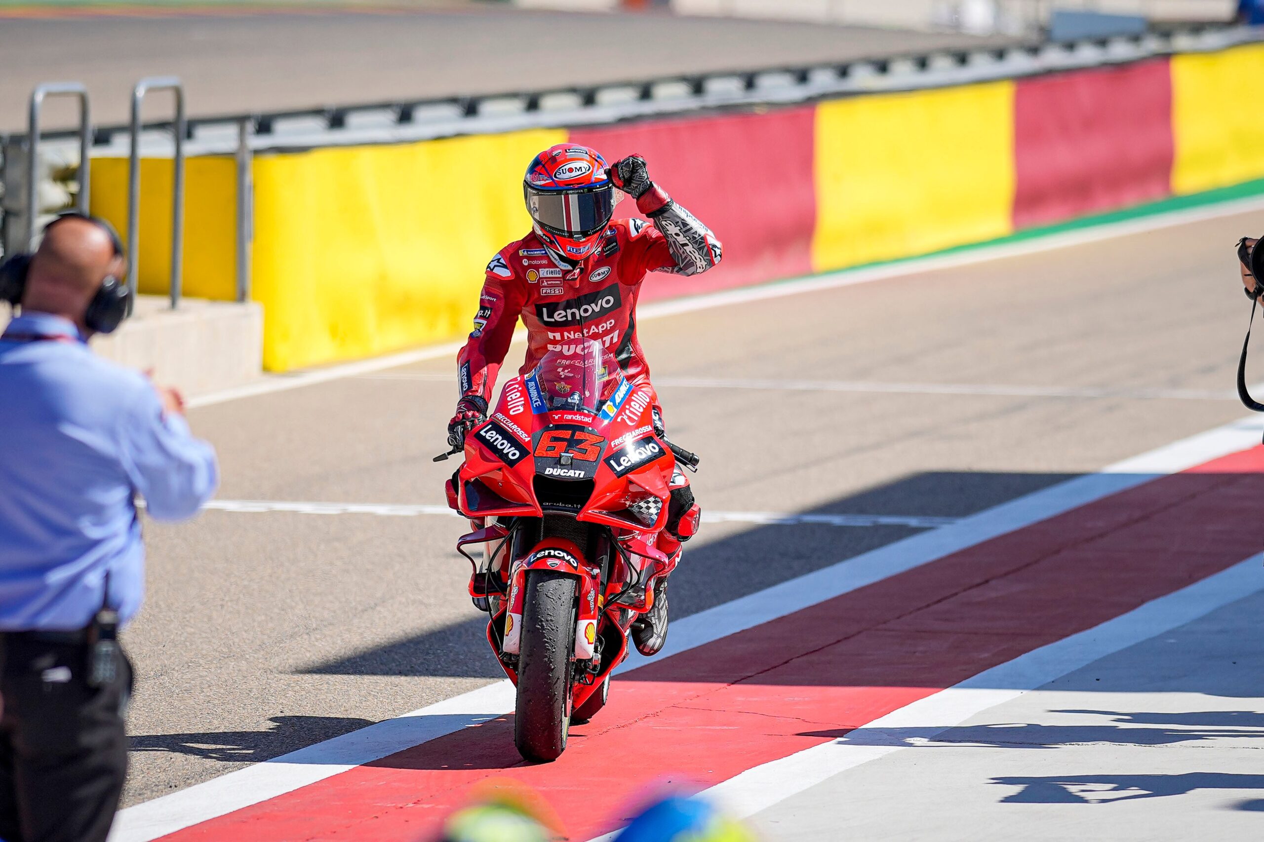 Francesco Bagnaia alla sua prima vittoria in MotoGP nel GP d'Aragon 2021