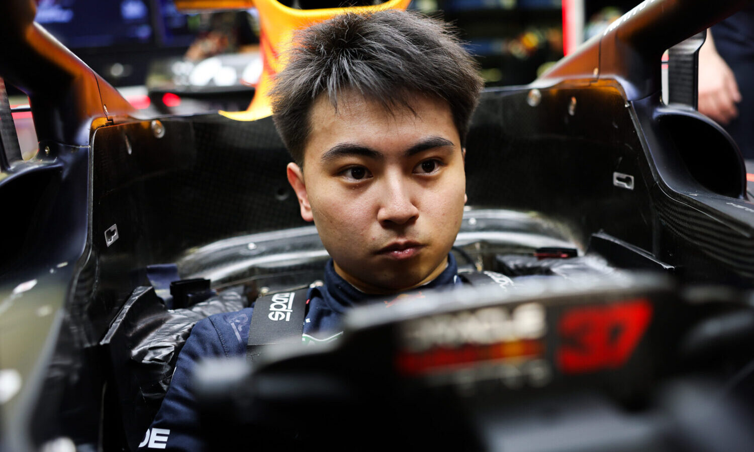 Ayumu Iwasa red bull