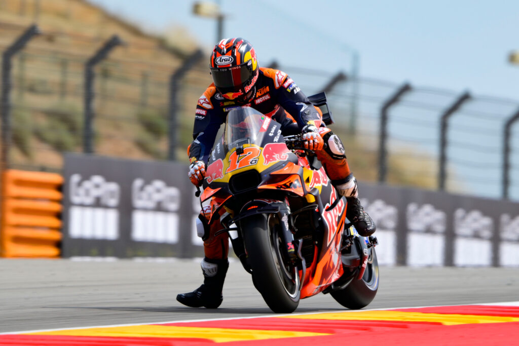 Maverick Vinales ad Aragon con la sua RC16