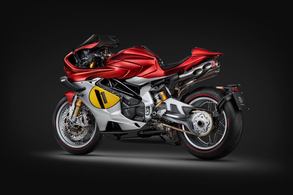 La vista tre/quarti posteriore della Superveloce 1000 Ago (© MV Agusta)