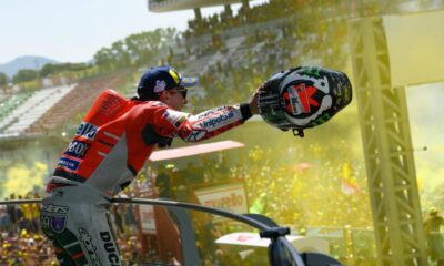 Jorge Lorenzo festeggia la vittoria al Mugello nel 2018 (© motogp.com)